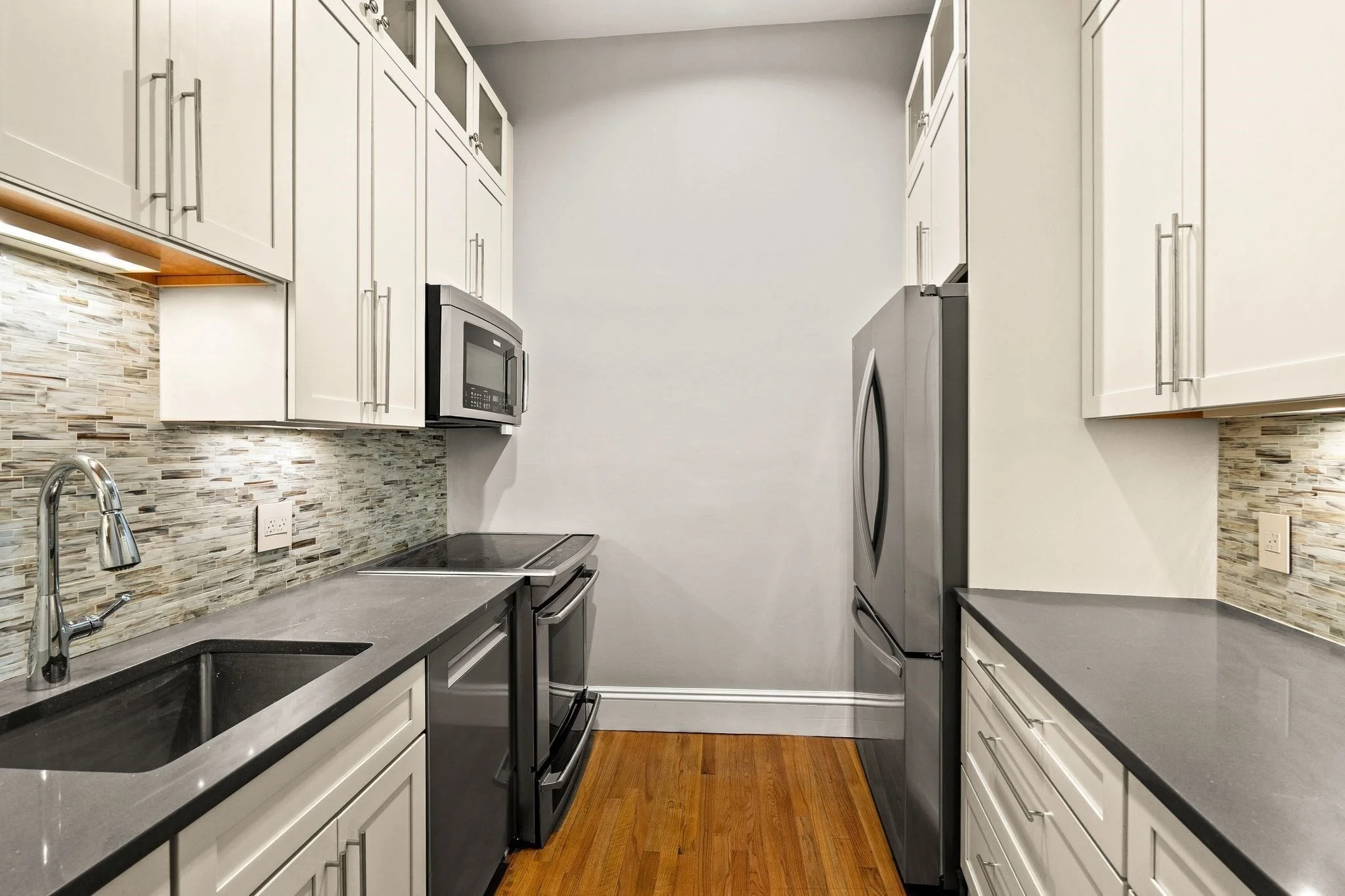 2 bed, 1 bath apartment for rent at 219 W Springfield Unit 2, South End — photo 4 of 18