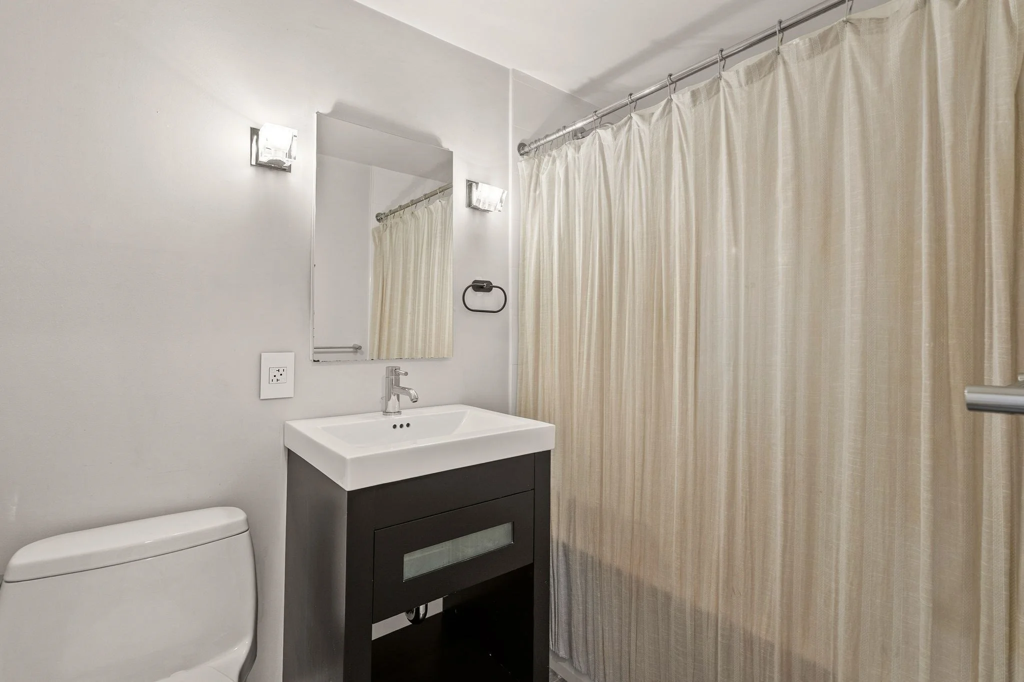 2 bed, 1 bath apartment for rent at 219 West Springfield St Unit 4, South End — photo 9 of 19