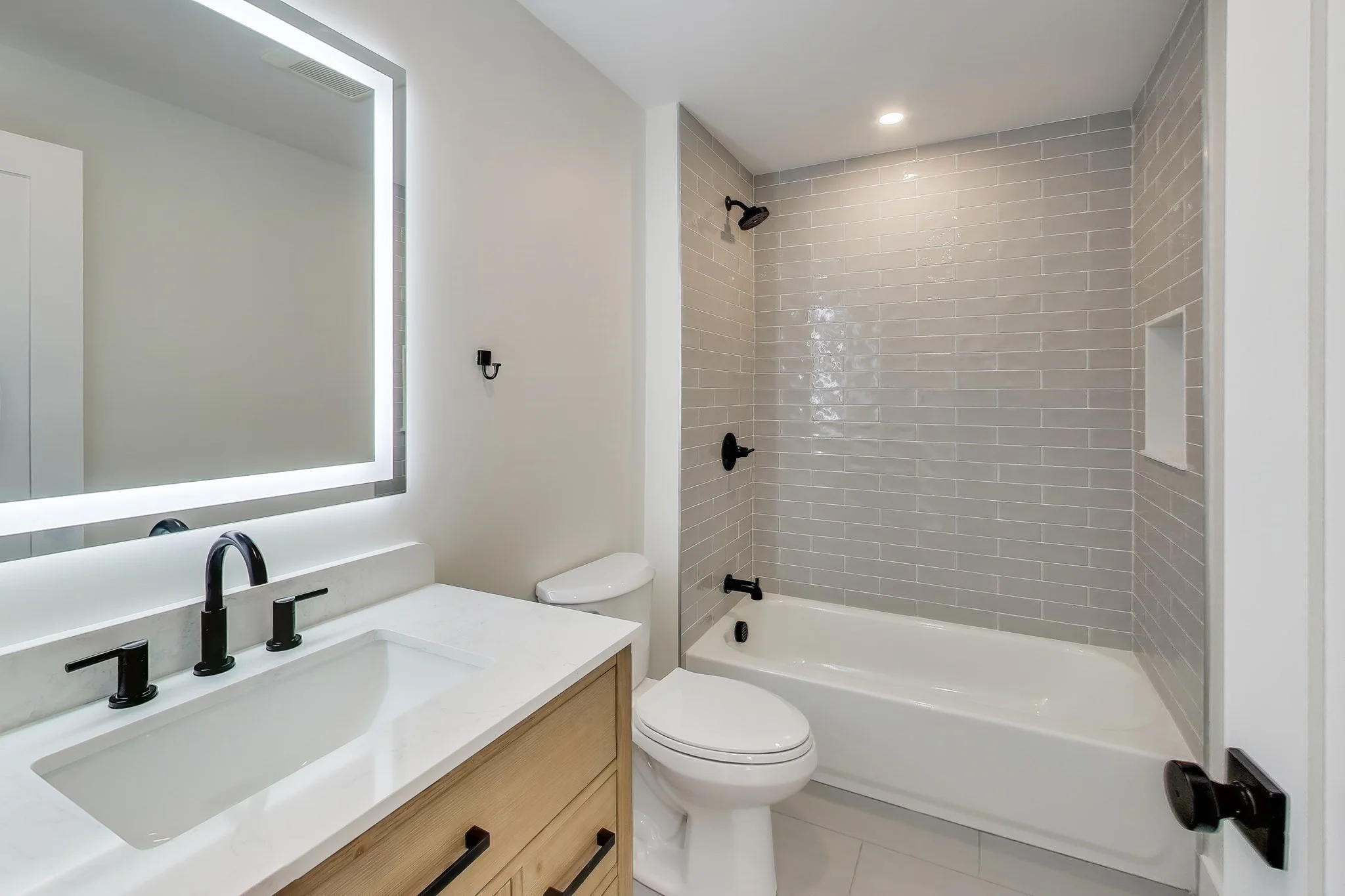 3 bed, 2 bath apartment for rent at 2195 Dorchester Ave Unit 1, Mattapan — photo 11 of 14