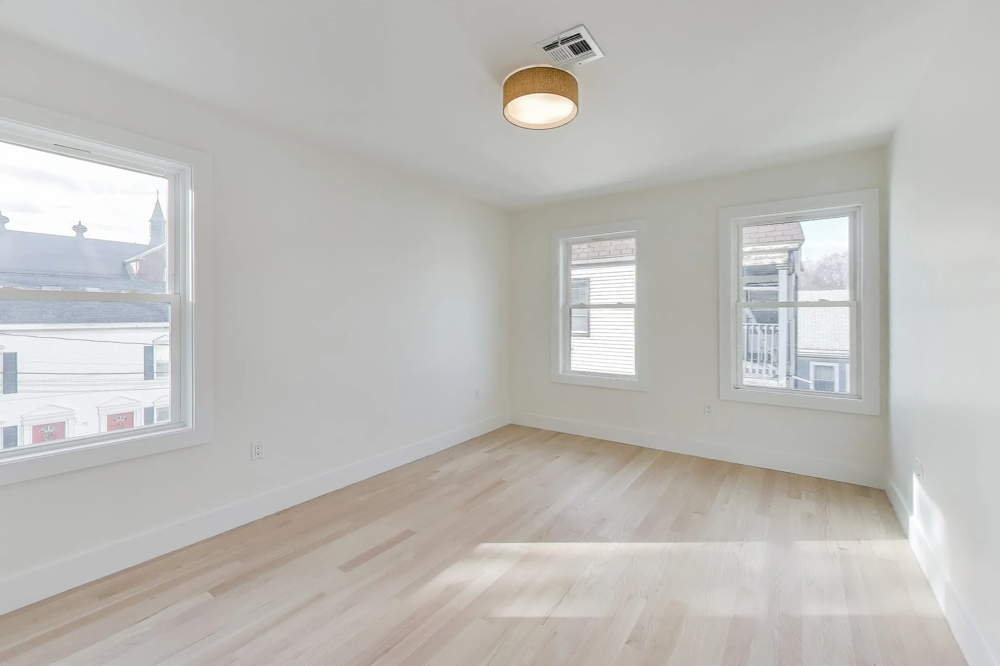 3 bed, 2 bath apartment for rent at 2195 Dorchester Ave Unit 1, Mattapan — photo 8 of 14
