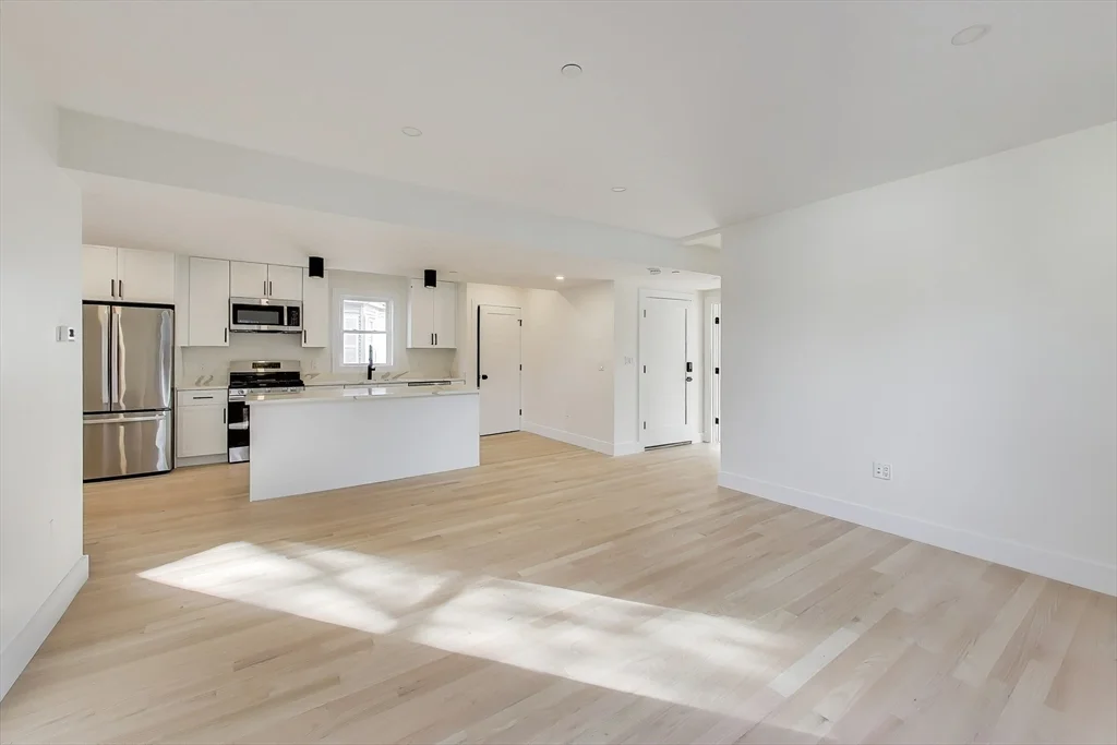 3 bed, 2 bath apartment for rent at 2195 Dorchester Ave Unit 2, Dorchester — photo 3 of 15