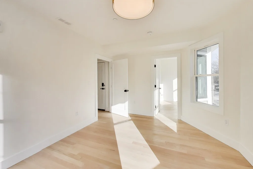 3 bed, 2 bath apartment for rent at 2195 Dorchester Ave Unit 2, Dorchester — photo 5 of 15