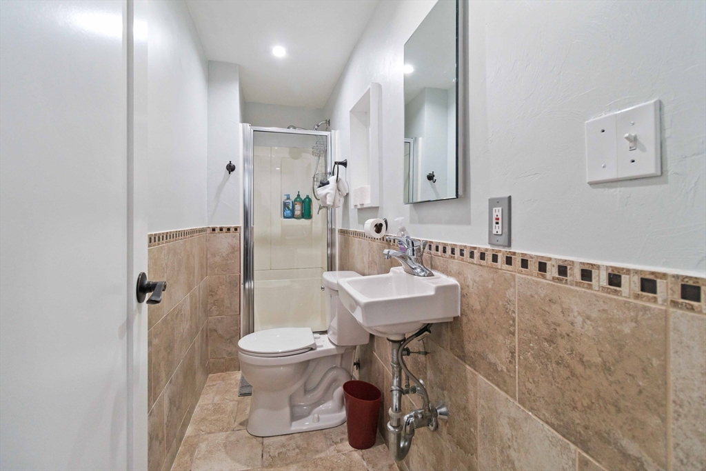 2 bed, 1 bath apartment for rent at 21A Stowe Rd Unit A, Southborough — photo 20 of 24