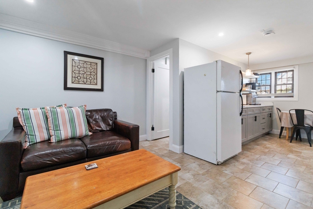 2 bed, 1 bath apartment for rent at 21A Stowe Rd Unit A, Southborough — photo 10 of 24