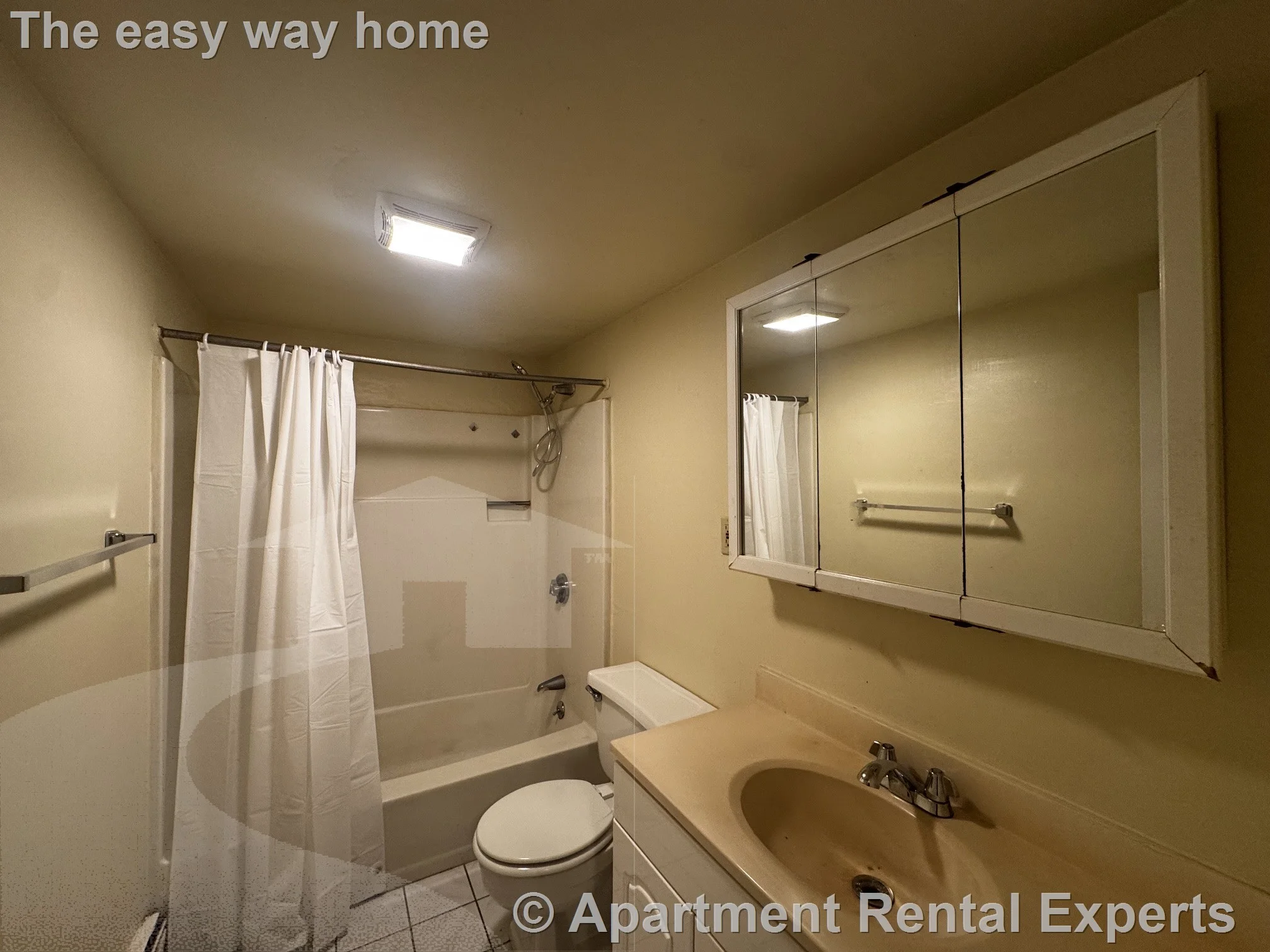 2 bed, 1 bath apartment for rent at 21A Suffolk St, Central Square — photo 13 of 17