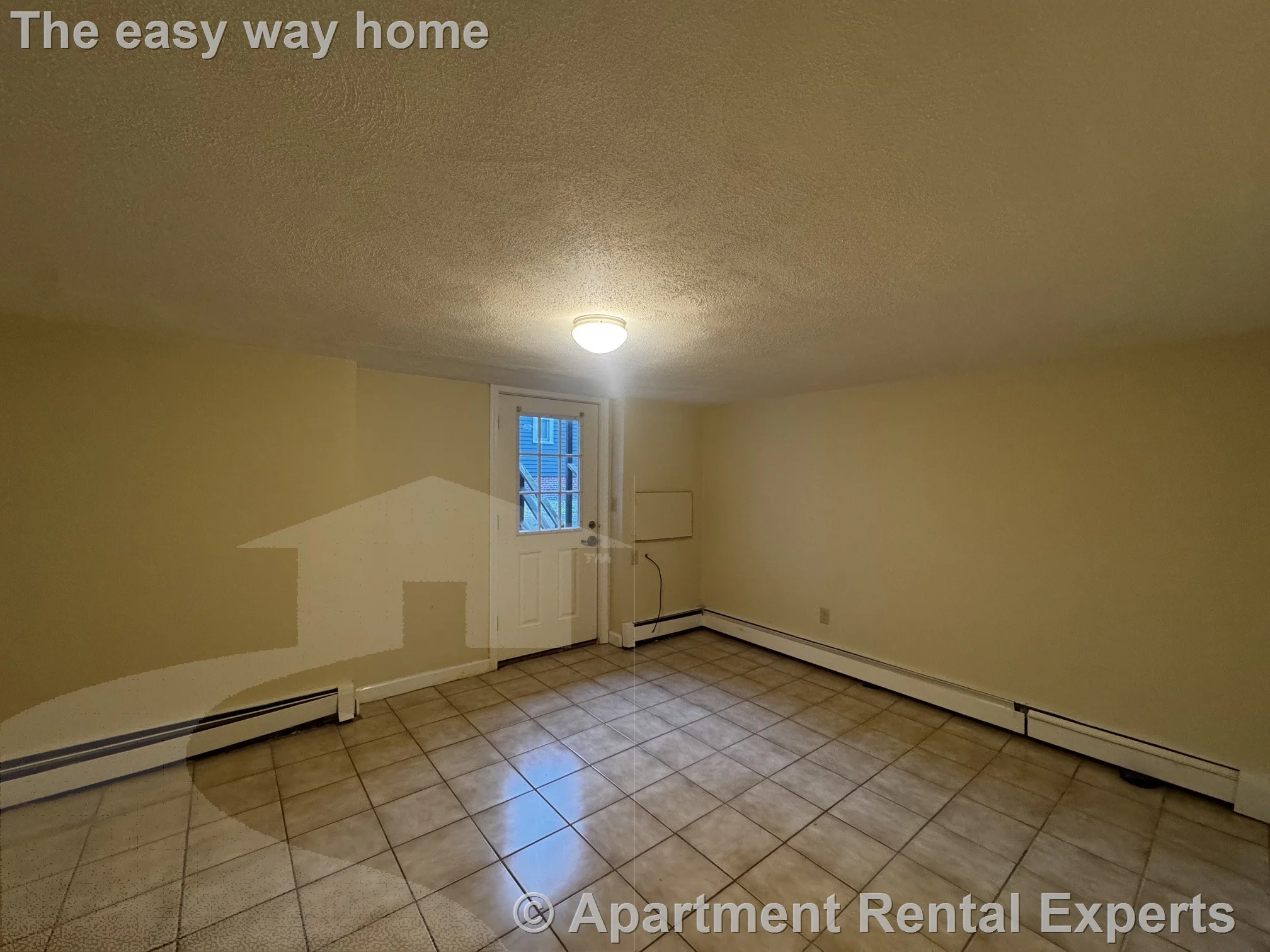 2 bed, 1 bath apartment for rent at 21A Suffolk St, Central Square — photo 6 of 17