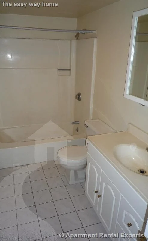 2 bed, 1 bath apartment for rent at 21A Suffolk St, Central Square — photo 7 of 12