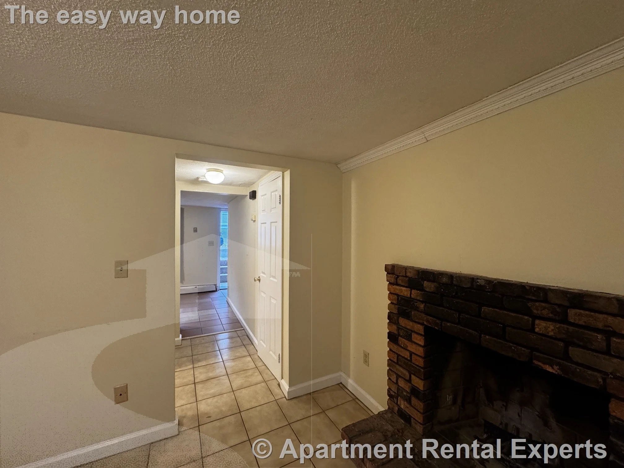 2 bed, 1 bath apartment for rent at 21A Suffolk St, Central Square — photo 8 of 17
