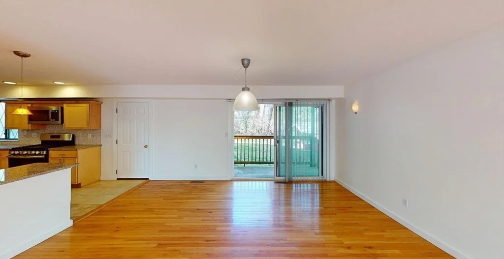 4 bed, 2 bath apartment for rent at 22-24 Broadlawn Park Unit 22, Chestnut Hill — photo 1 of 13