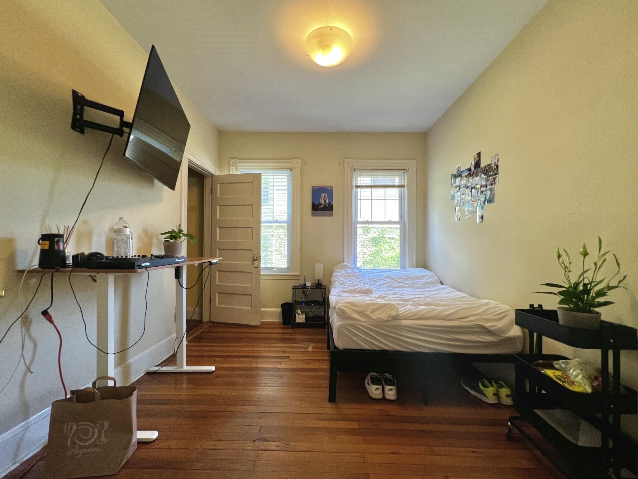 4 bed, 2 bath apartment for rent at 22-24 Burton St Unit 22, Brighton — photo 9 of 18
