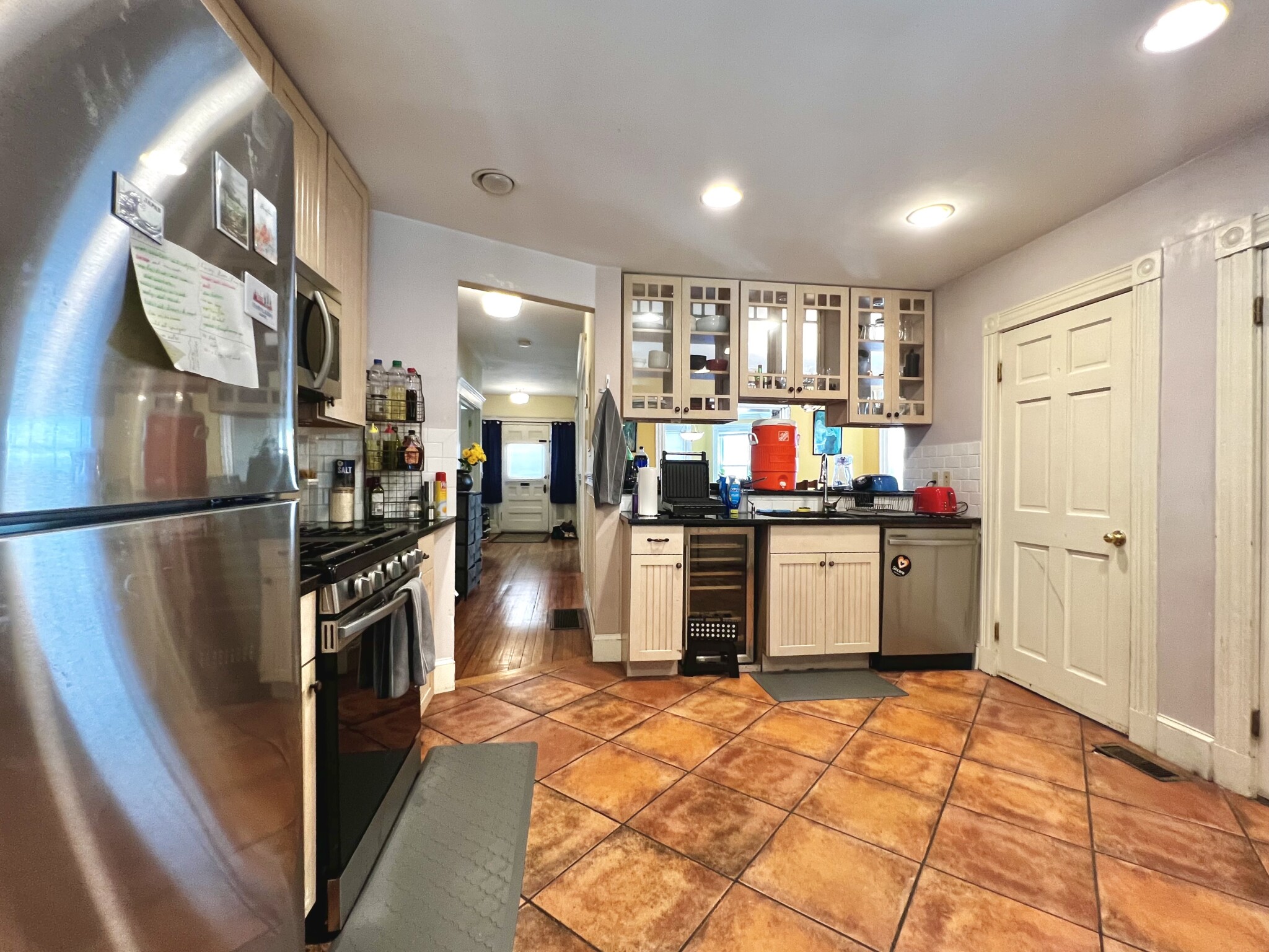 4 bed, 2 bath apartment for rent at 22-24 Burton St Unit 22, Brighton — photo 5 of 18