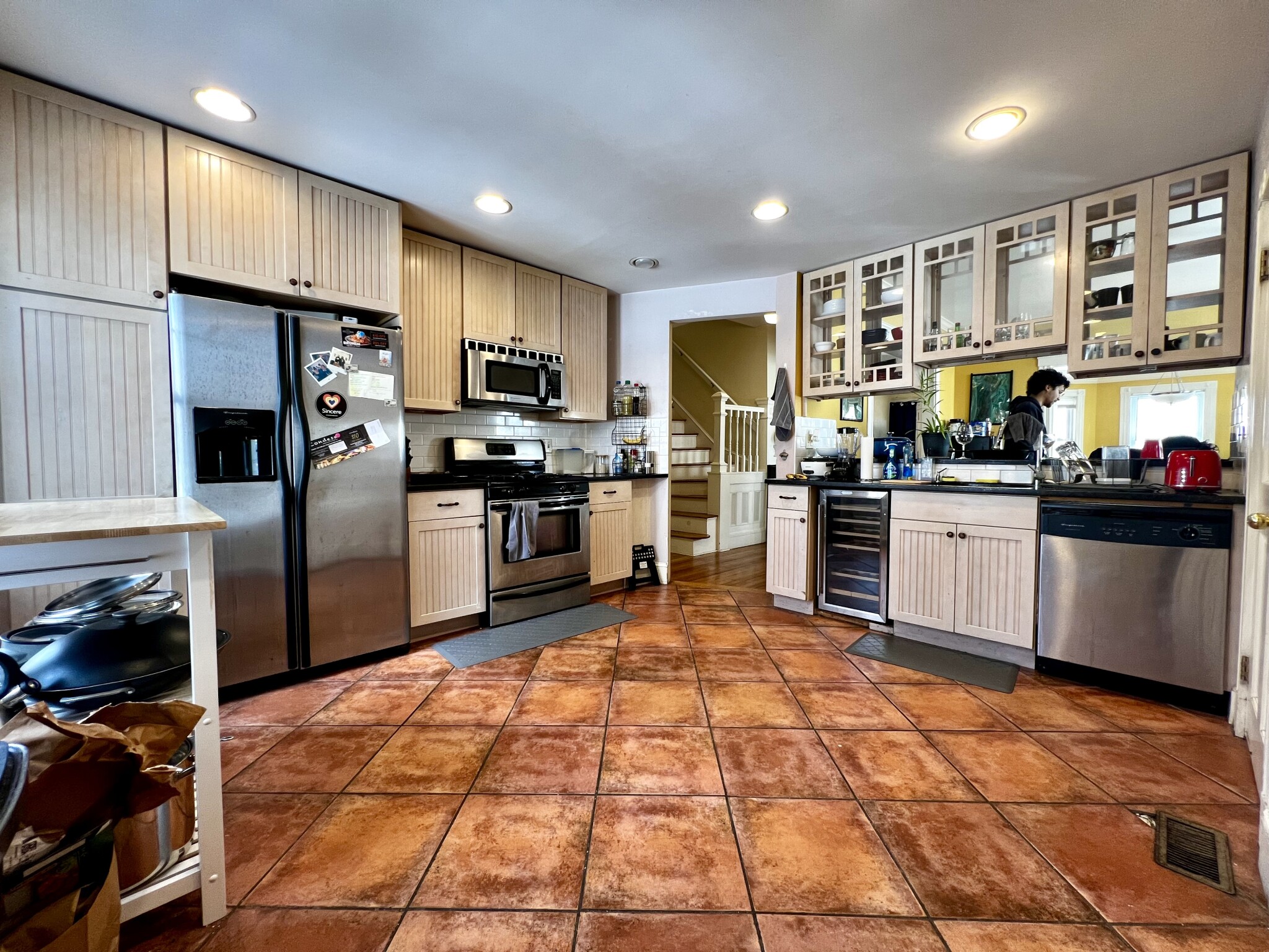 4 bed, 2 bath apartment for rent at 22-24 Burton St Unit 22, Brighton — photo 4 of 18