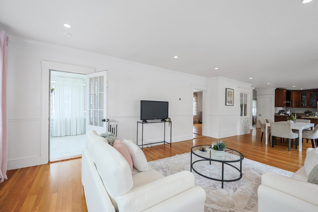 3 bed, 1 bath apartment for rent at 22-24 Ellison Ave Unit 24, Mattapan — photo 5 of 24