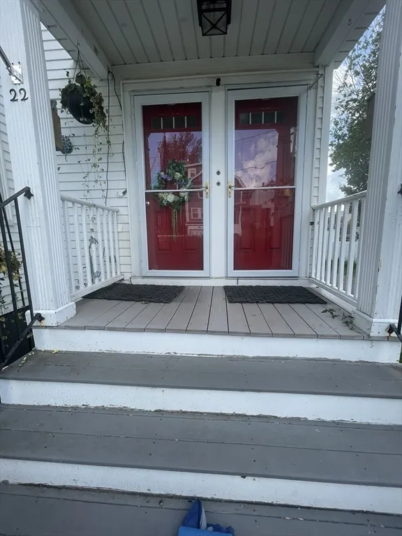 2 bed, 1 bath apartment for rent at 22-24 Slade St Unit 2, Belmont — photo 1 of 21