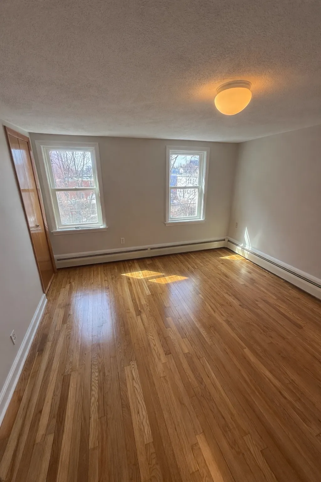 1 bed, 1 bath apartment for rent at 22 8th St Unit 2, East Cambridge — photo 3 of 16