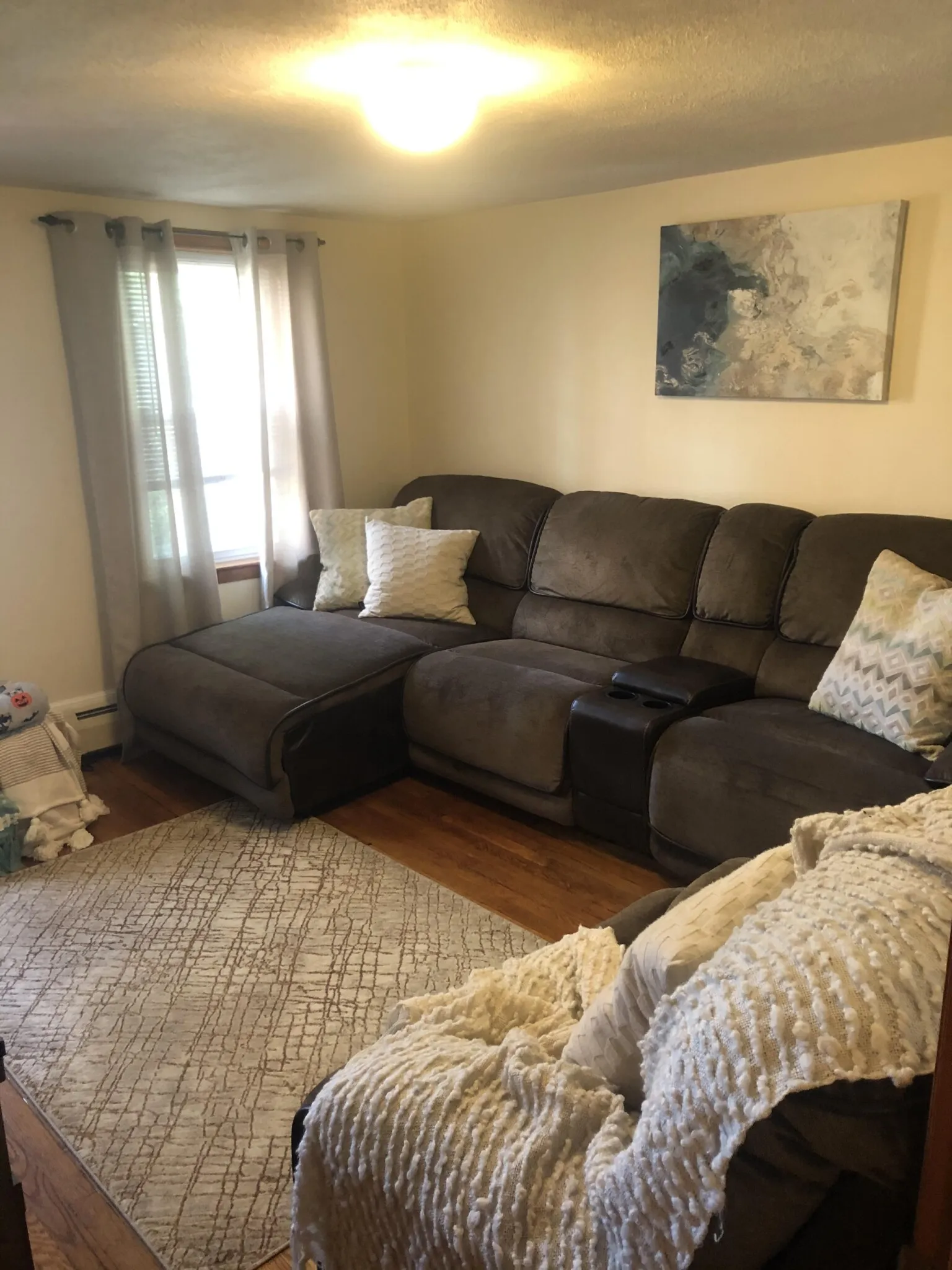 1 bed, 1 bath apartment for rent at 22 8th St Unit 3, East Cambridge — photo 1 of 16