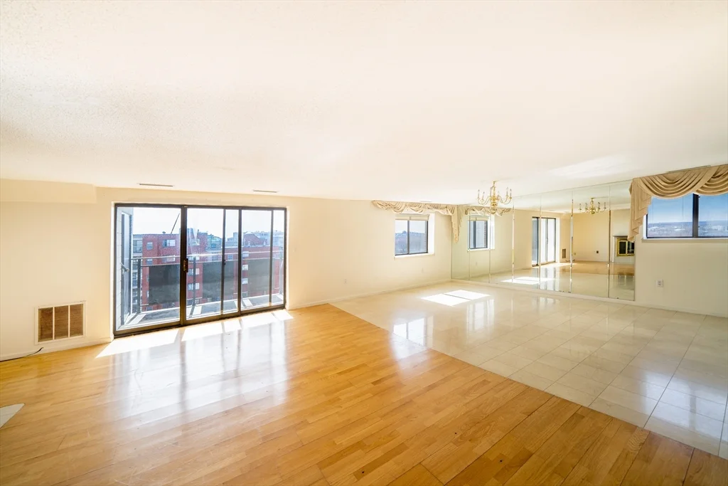 3 bed, 2 bath apartment for rent at 22 9th St Unit 802, Medford