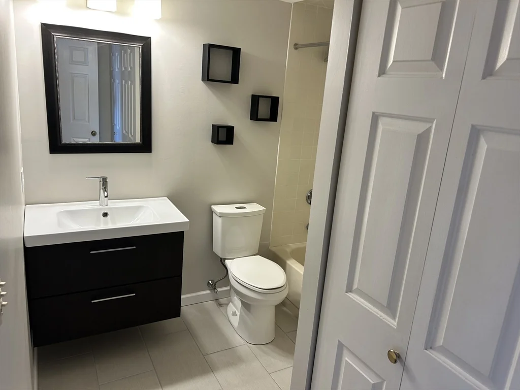 2 bed, 2 bath apartment for rent at 22 9th St Unit 803, Medford — photo 8 of 39
