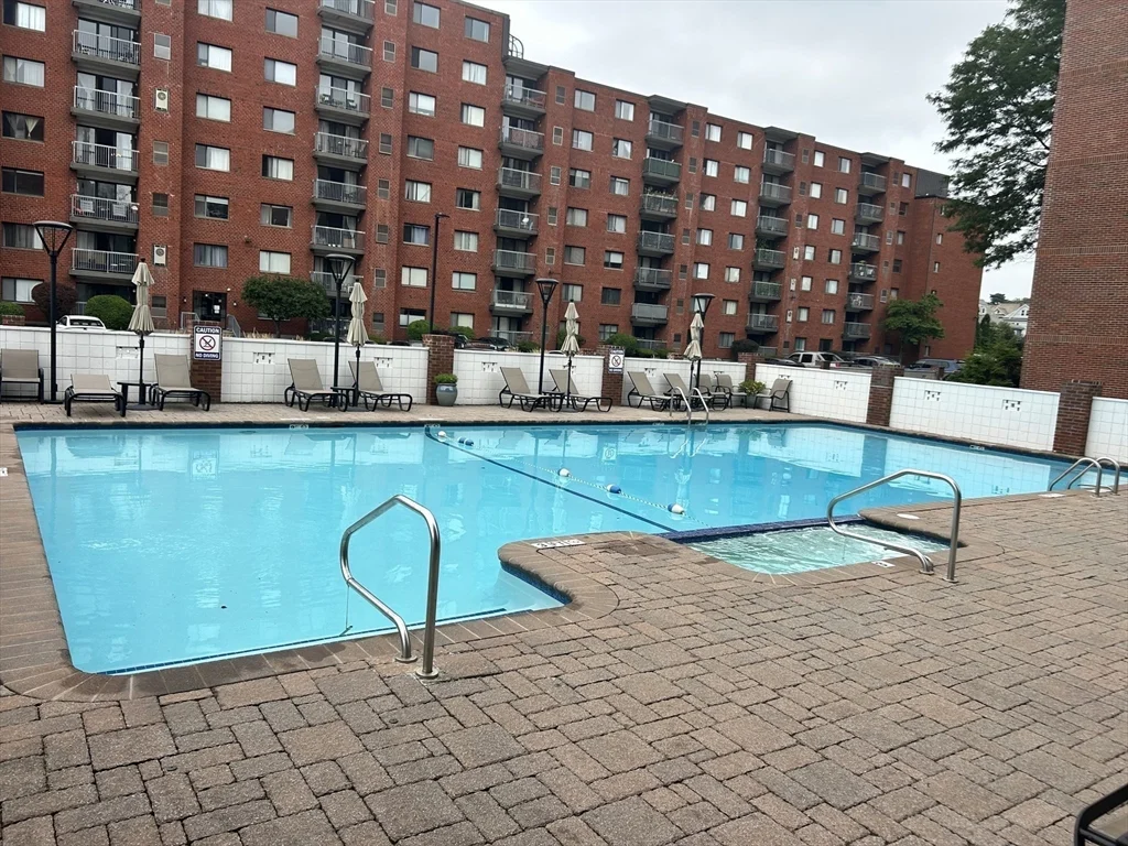 2 bed, 2 bath apartment for rent at 22 9th St Unit 803, Medford — photo 31 of 39