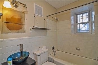 2 bed, 1 bath apartment for rent at 22 A Bellvista Rd Unit 22A, Brighton — photo 5 of 20