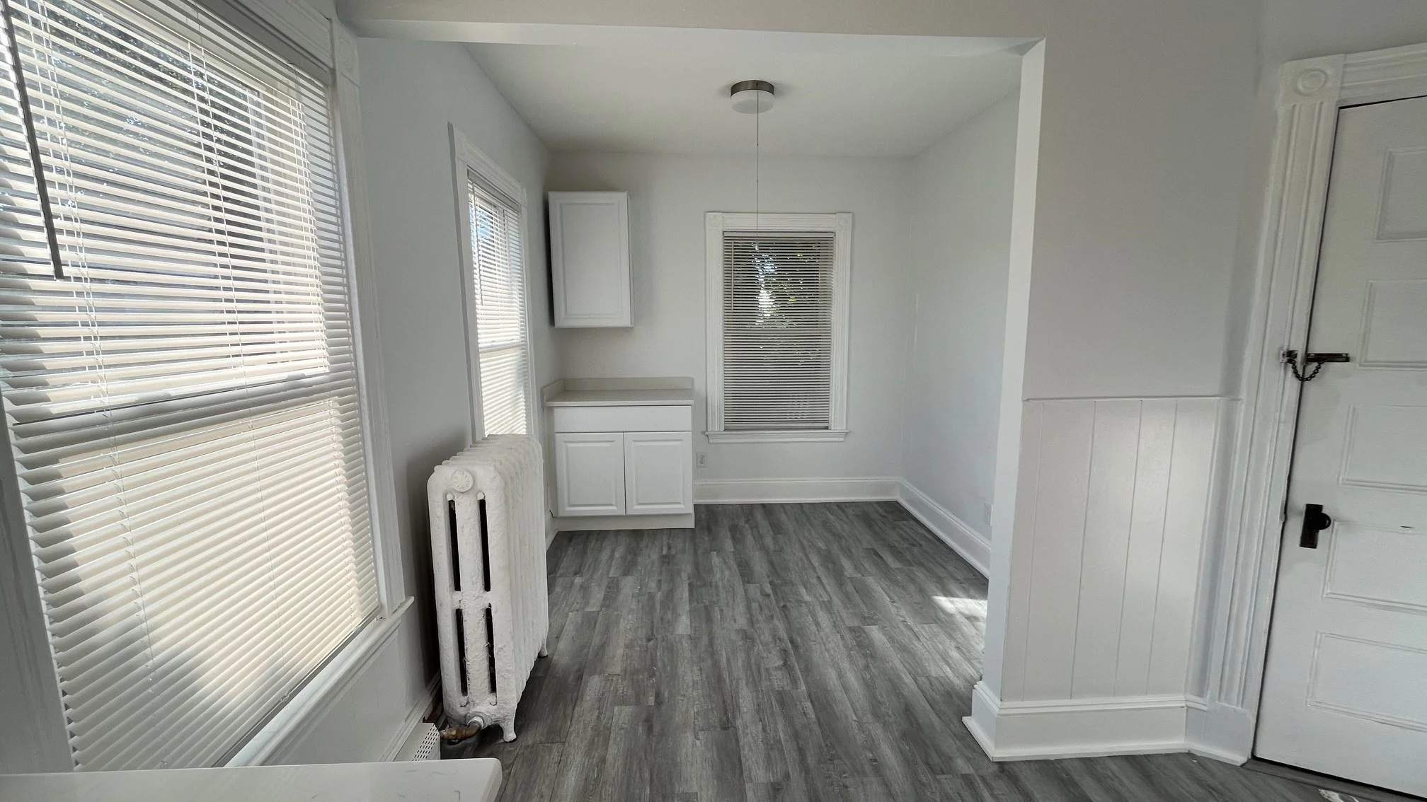 3 bed, 1 bath apartment for rent at 22 Adams St Unit 2, Winthrop Center — photo 12 of 27
