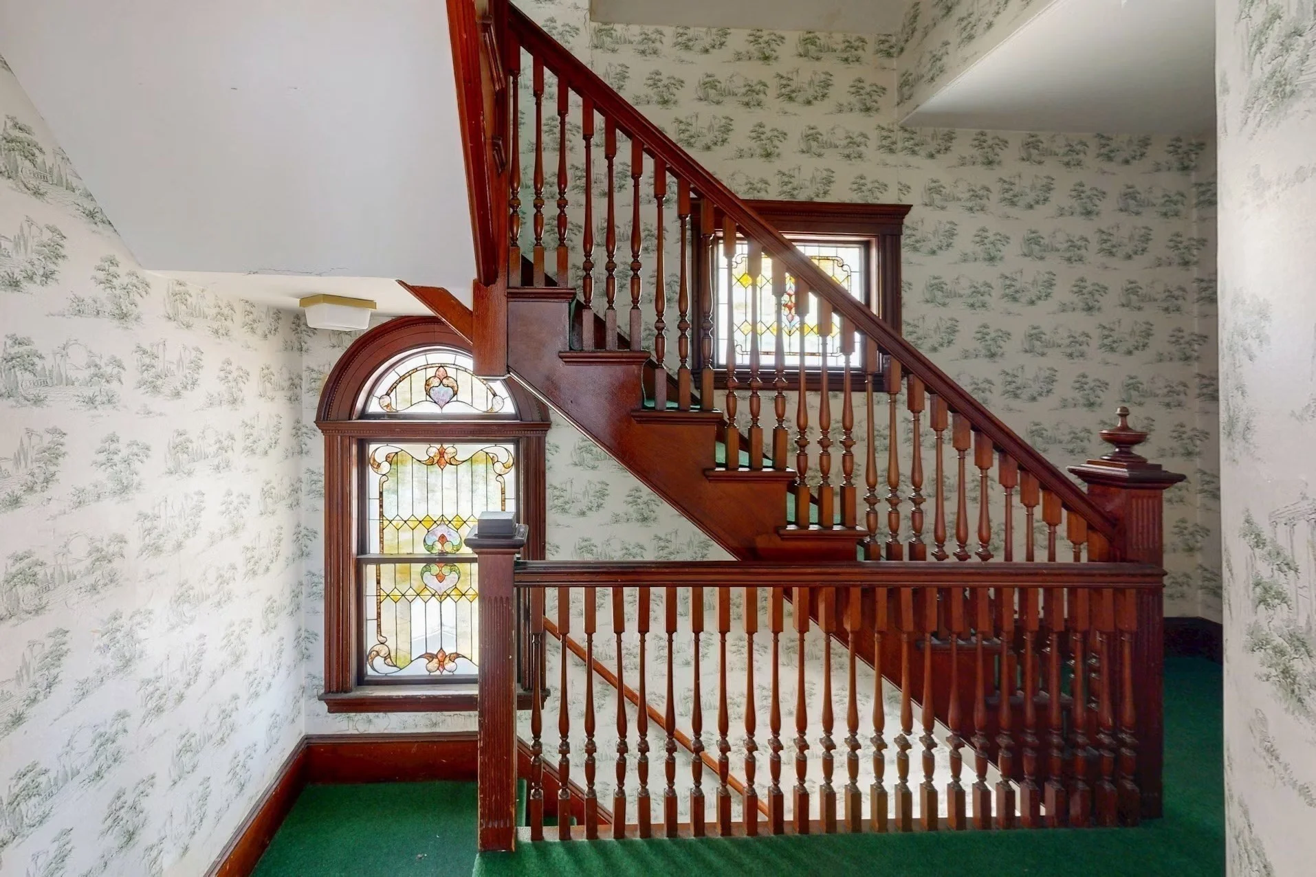 3 bed, 1 bath apartment for rent at 22 Adams St Unit 2, Winthrop Center — photo 2 of 27