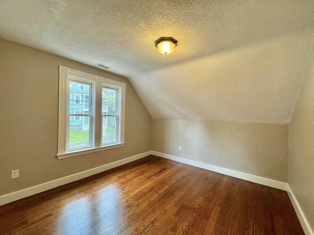 4 bed, 2 bath apartment for rent at 22 Allen Ave, Lynn — photo 11 of 18