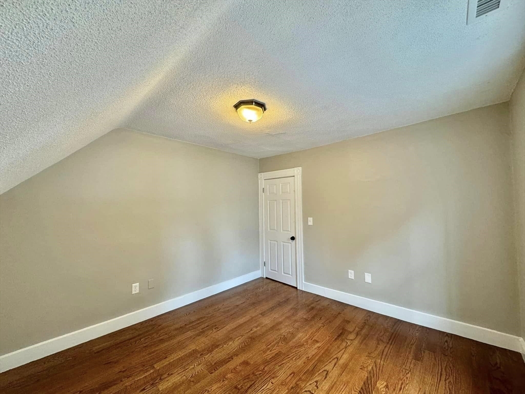 4 bed, 2 bath apartment for rent at 22 Allen Ave, Lynn — photo 12 of 18