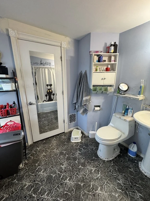 1 bed, 1 bath apartment for rent at 22 Almont Unit 2, Medford — photo 7 of 12
