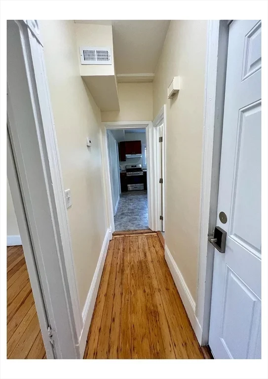 3 bed, 1 bath apartment for rent at 22 Anita Ter Unit 3, Roxbury — photo 7 of 11