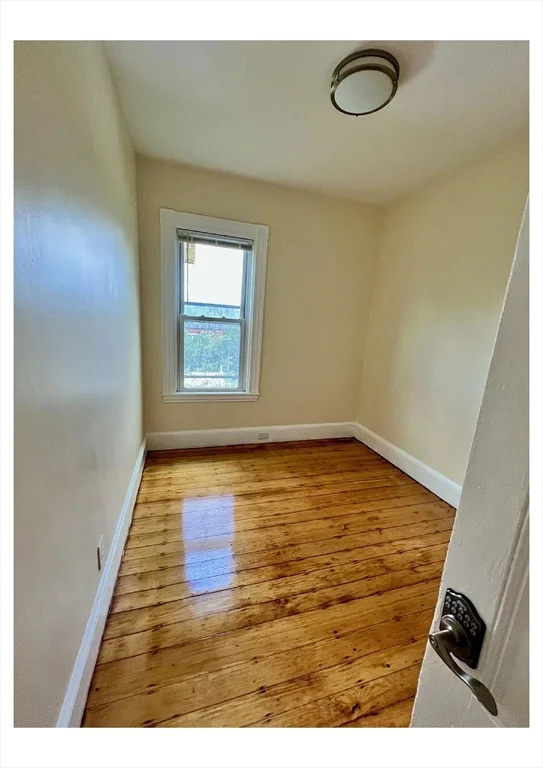 3 bed, 1 bath apartment for rent at 22 Anita Ter Unit 3, Roxbury — photo 11 of 11