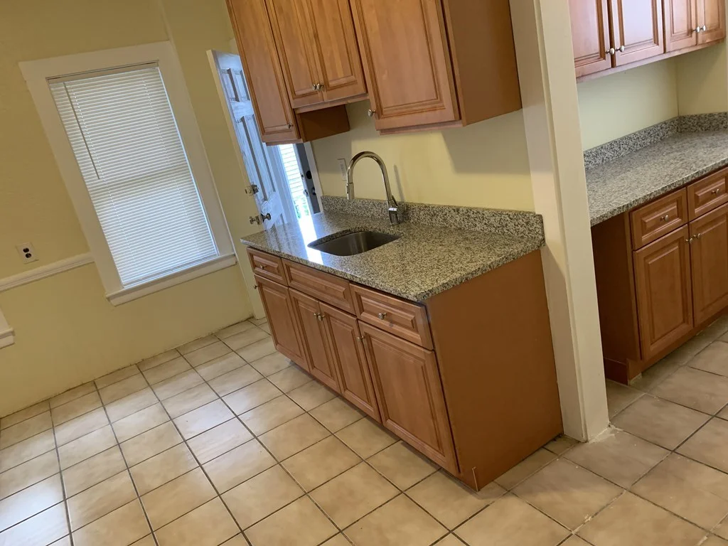 3 bed, 1 bath apartment for rent at 22 Antwerp St Unit 1, Brighton