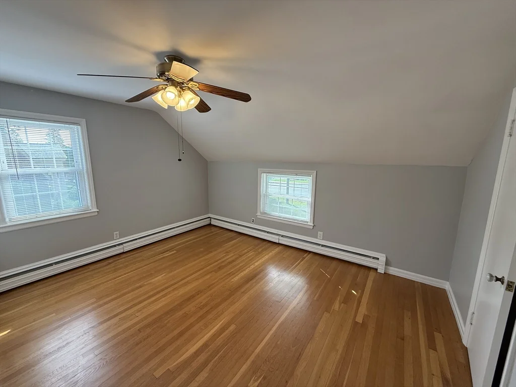 3 bed, 1 bath apartment for rent at 22 Arlington St, Dracut — photo 13 of 17