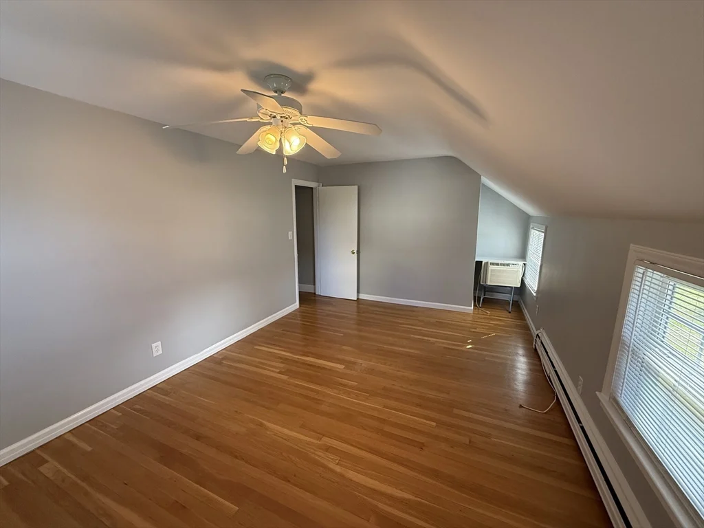 3 bed, 1 bath apartment for rent at 22 Arlington St, Dracut — photo 15 of 17