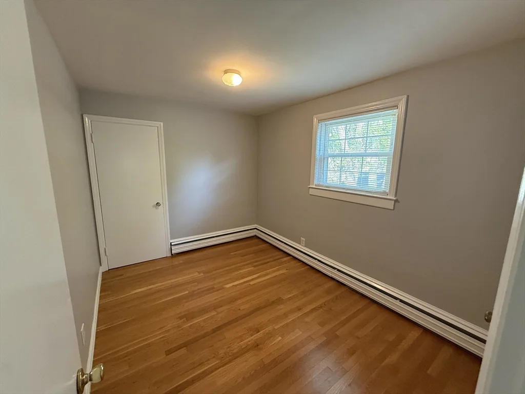 3 bed, 1 bath apartment for rent at 22 Arlington St, Dracut — photo 14 of 17