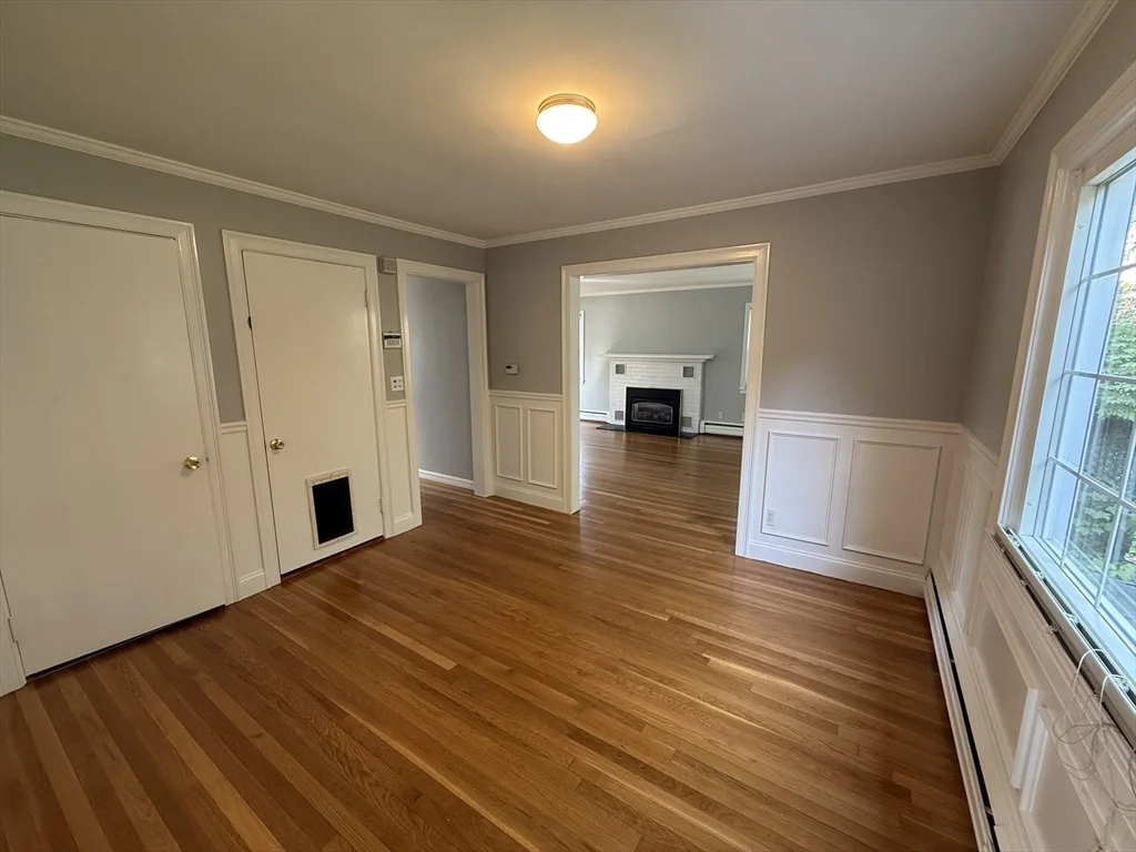 3 bed, 1 bath apartment for rent at 22 Arlington St, Dracut — photo 8 of 17