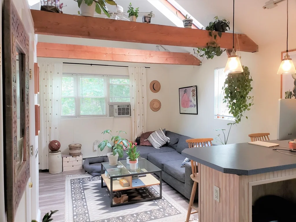 2 bed, 1 bath apartment for rent at 22 Armington St Unit R, Allston — photo 1 of 8