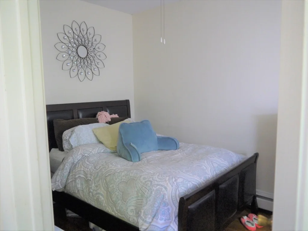2 bed, 1 bath apartment for rent at 22 Armington St Unit R, Allston — photo 8 of 8