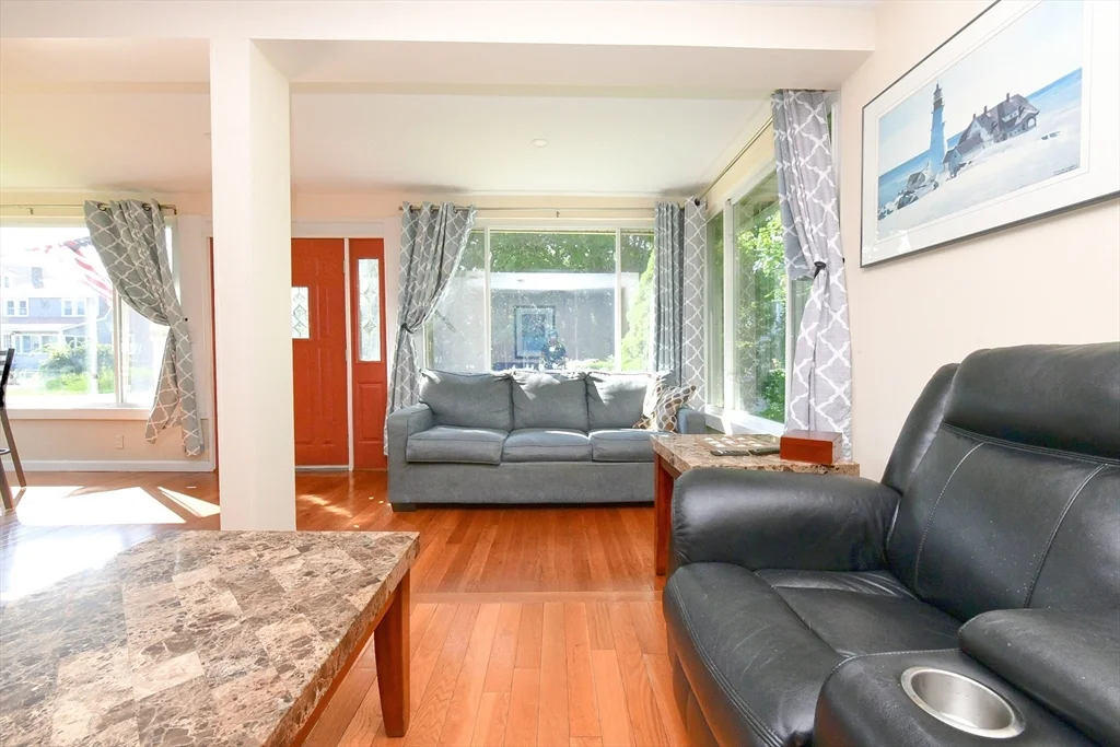 3 bed, 2 bath apartment for rent at 22 Ash St, Parkwood Beach — photo 16 of 42