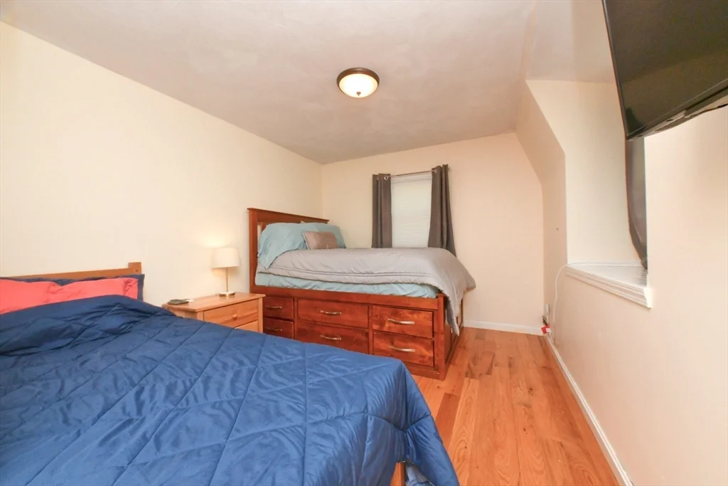 3 bed, 2 bath apartment for rent at 22 Ash St, Parkwood Beach — photo 31 of 42