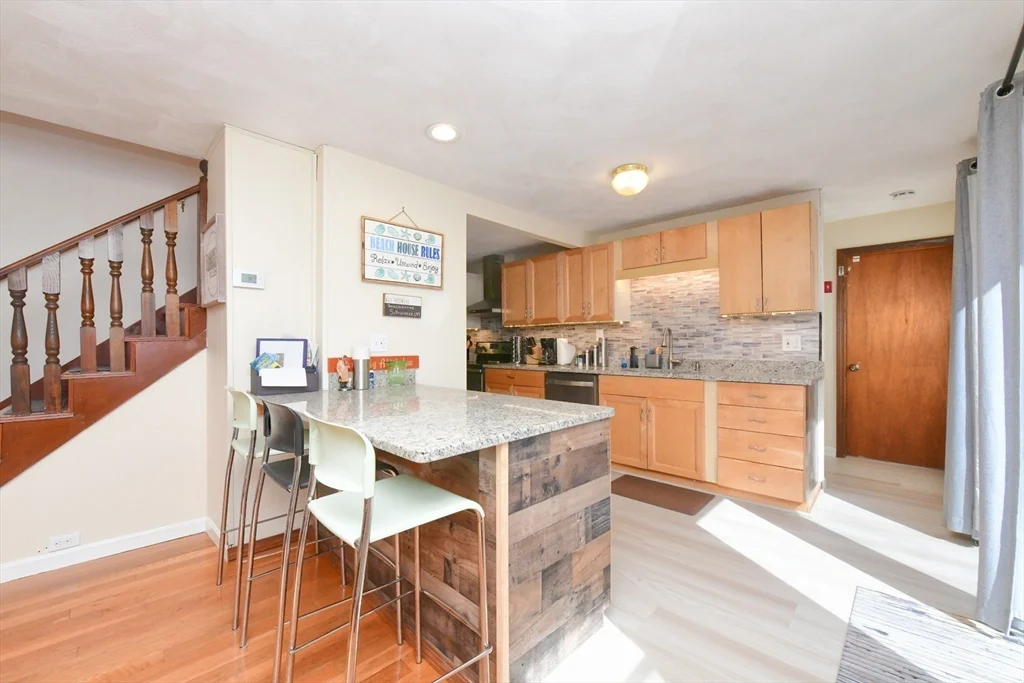 3 bed, 2 bath apartment for rent at 22 Ash St, Parkwood Beach — photo 20 of 42