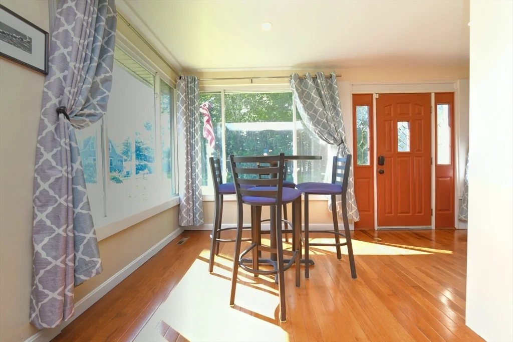 3 bed, 2 bath apartment for rent at 22 Ash St, Parkwood Beach — photo 22 of 42