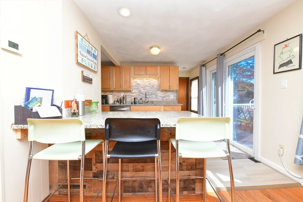 3 bed, 2 bath apartment for rent at 22 Ash St, Parkwood Beach — photo 21 of 42