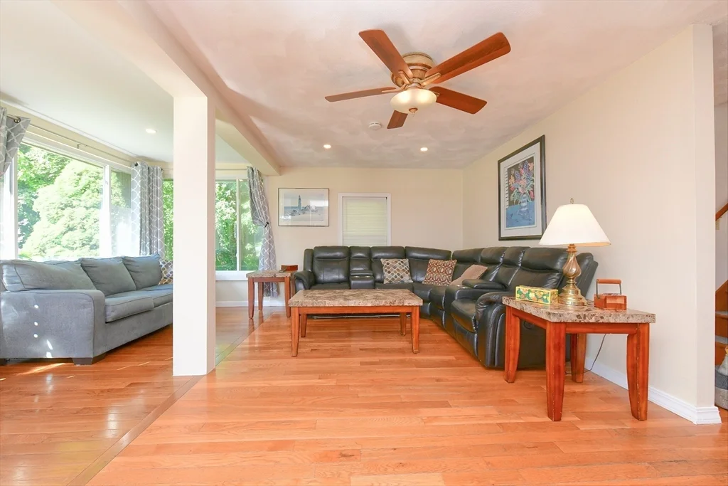 3 bed, 2 bath apartment for rent at 22 Ash St, Parkwood Beach — photo 14 of 42