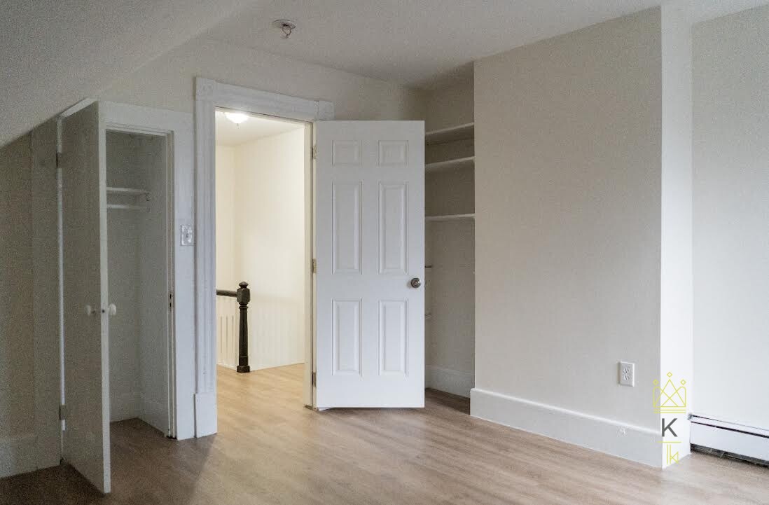 7 bed, 3 bath apartment for rent at 22 Ashford St Unit 1, Allston — photo 19 of 25