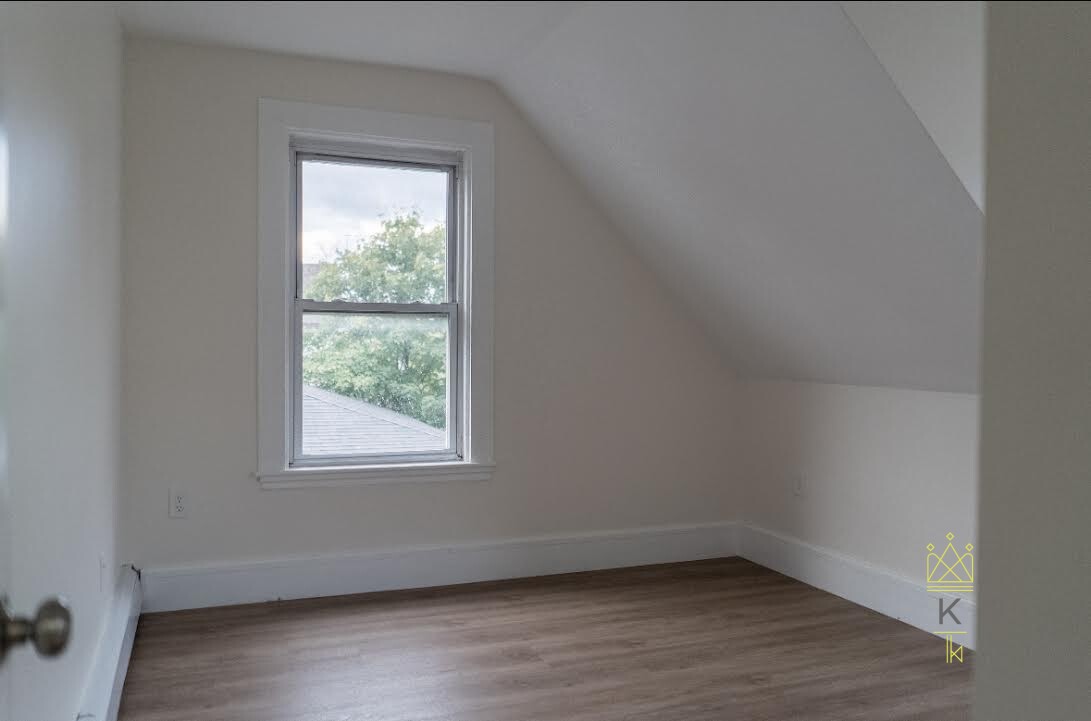 7 bed, 3 bath apartment for rent at 22 Ashford St Unit 1, Allston — photo 18 of 25