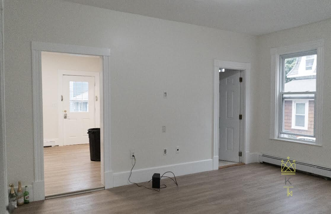 7 bed, 3 bath apartment for rent at 22 Ashford St Unit 1, Allston — photo 2 of 25