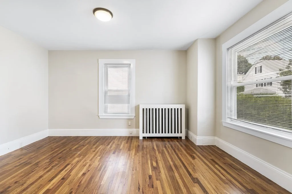 3 bed, 1 bath apartment for rent at 22 Auburn St Unit 1, Malden — photo 6 of 14