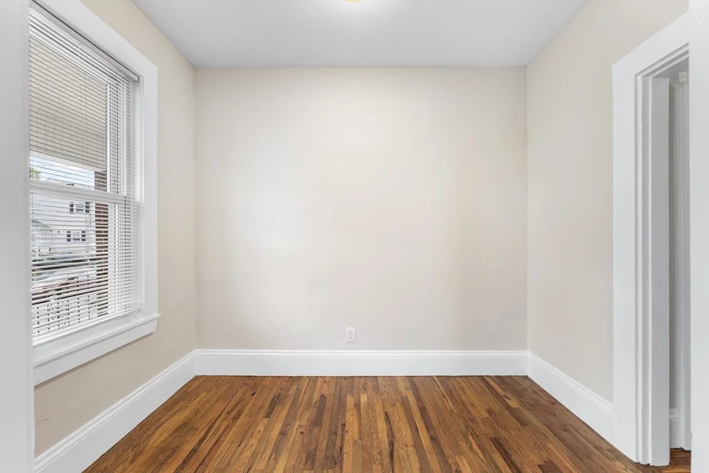 3 bed, 1 bath apartment for rent at 22 Auburn St Unit 1, Malden — photo 5 of 14