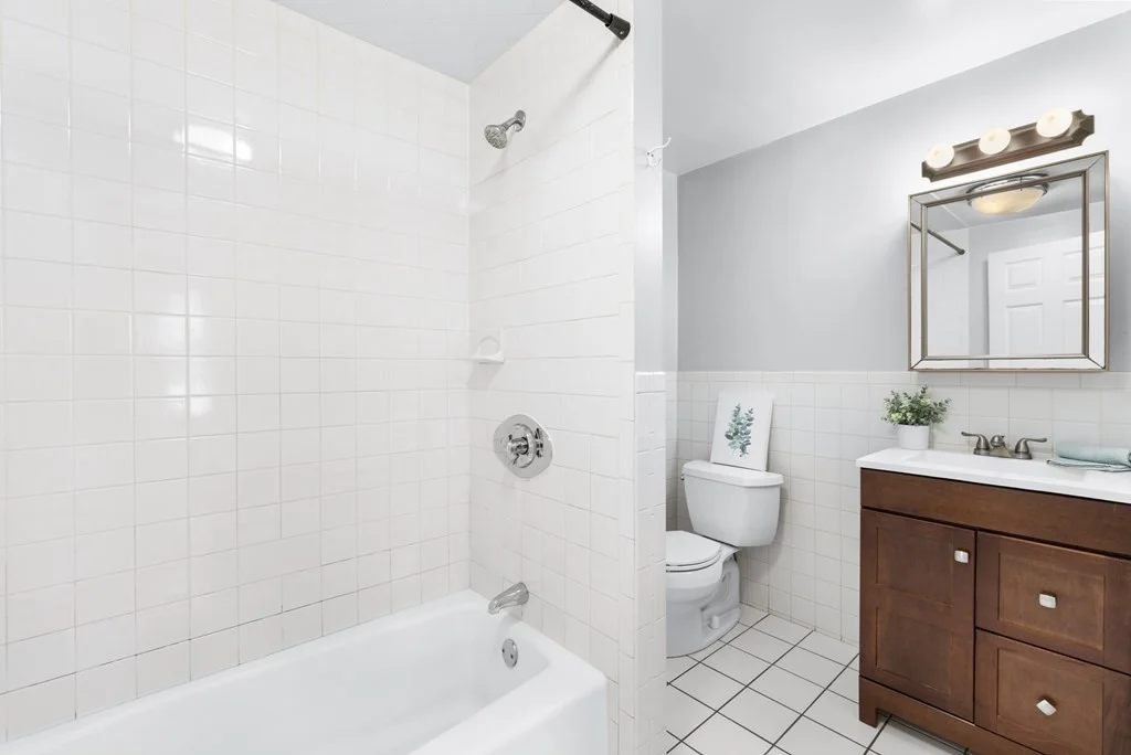 3 bed, 1 bath apartment for rent at 22 Auburn St Unit 1, Malden — photo 7 of 14